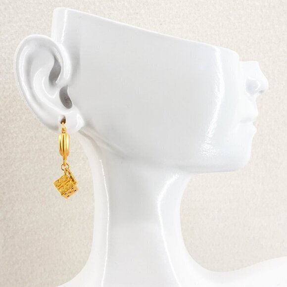 Tory Burch Women's Kira Charm Mismatched Drop Earrings in Rolled Brass Gold OS - Picture 8 of 9